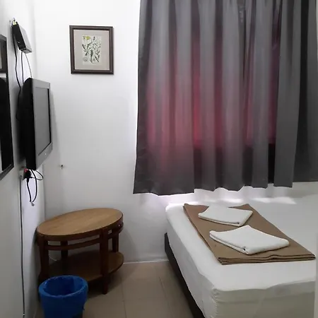 Rasa Motel Batu Ferringhi Exterior photo